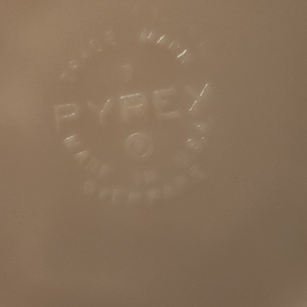 Early American chicken Brown PYREX